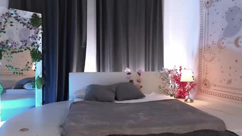 Vamp  online show from 03.07.25