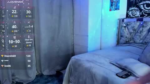 Snapshot of darkboy26_ chatting on 10.16.25 Blake online show from 10.16.25