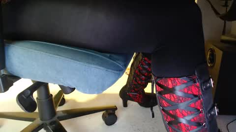 darkestme online show from 02.02.26