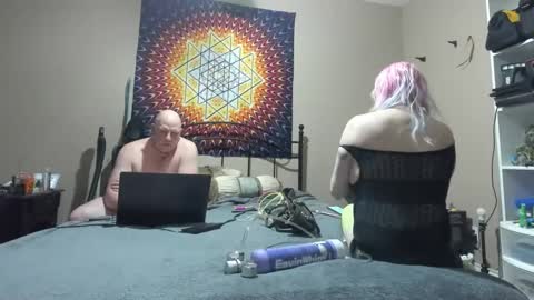 Snapshot of darkestparadox chatting on 01.21.25 Darkest Paradox online show from 01.21.25