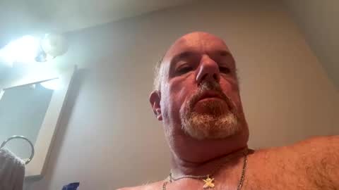 darknite083072 online show from 09.15.25