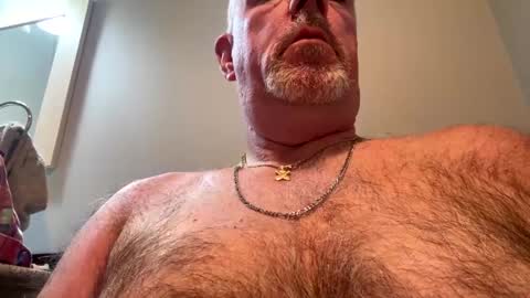 darknite083072 online show from 09.30.25