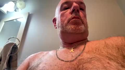 darknite083072 online show from 11.10.25