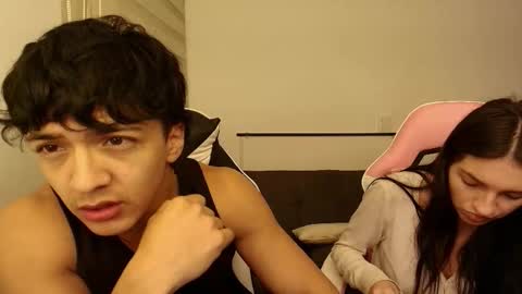 darkpleasuress online show from 11.11.25