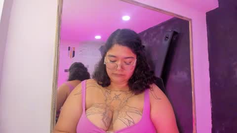 Snapshot of darkreed_ chatting on 02.17.26 Dark ReeD online show from 02.17.26