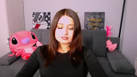 Amelie online show from 04.19.26