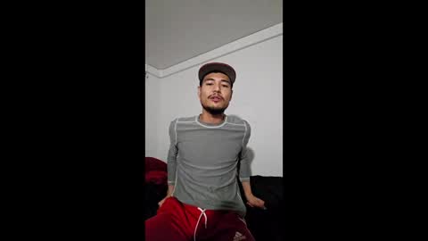 Snapshot of darkskies27 chatting on 03.03.26 darkskies27 online show from 03.03.26