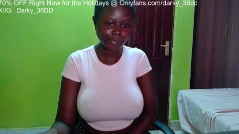 Snapshot of darky_36dd chatting on 01.06.26 exclusive sexual content -- IGTwitterX darky 32dd online show from 01.06.26