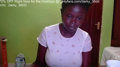 Snapshot of darky_36dd chatting on 03.08.26 exclusive sexual content -- IGTwitterX darky 32dd online show from 03.08.26