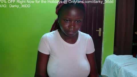 Snapshot of darky_36dd chatting on 03.17.26 exclusive sexual content -- IGTwitterX darky 32dd online show from 03.17.26