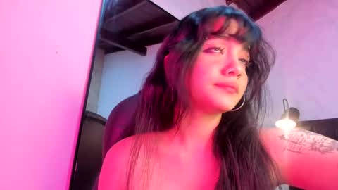Snapshot of darky_doll chatting on 10.19.25 Darky Doll online show from 10.19.25