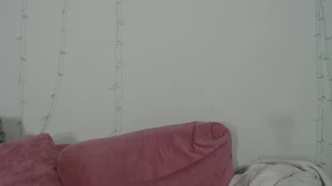 Darla Fae online show from 04.22.26