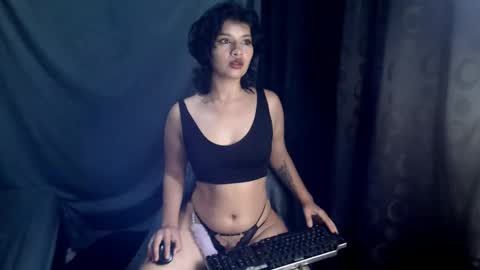 darling_and_dante online show from 01.02.25