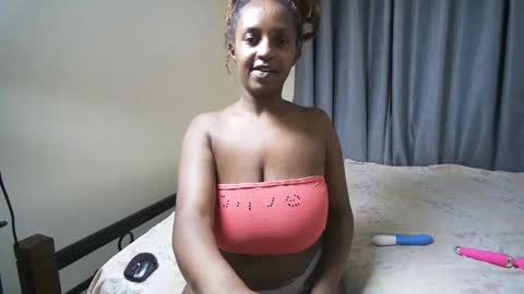 Snapshot of darlqueen chatting on 02.17.26 darlqueen online show from 02.17.26