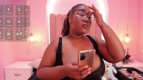  Darnell Queen online show from 02.03.26