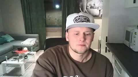 Snapshot of dartanjanas chatting on 02.08.26 Dario online show from 02.08.26