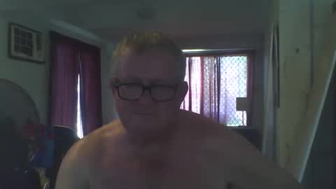 Snapshot of darwincock chatting on 01.01.25 darwincock online show from 01.01.25