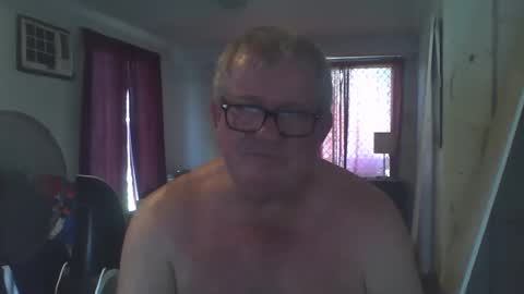 Snapshot of darwincock chatting on 01.22.25 darwincock online show from 01.22.25