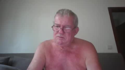 Snapshot of darwincock chatting on 04.07.26 darwincock online show from 04.07.26