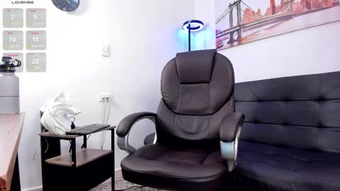 Dash online show from 10.28.25