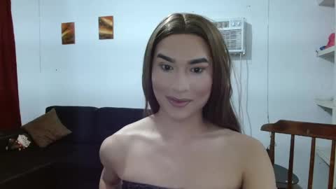Snapshot of dashly_queen1 chatting on 05.02.26 dashly_queen1 online show from 05.02.26