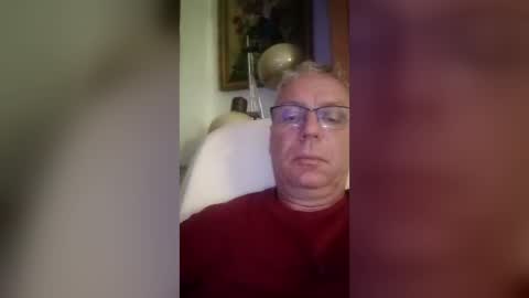Snapshot of dasteroff chatting on 06.14.26 dasteroff online show from 06.14.26