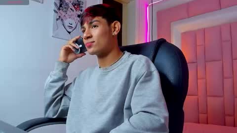 Snapshot of dav_nagel chatting on 12.21.25 angel online show from 12.21.25