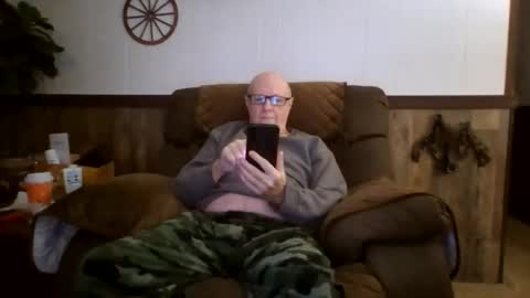 Snapshot of dave571960 chatting on 01.13.26 dave571960 online show from 01.13.26