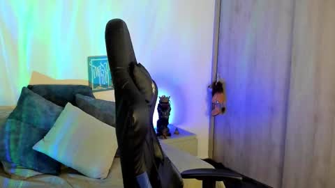 DAVE MAX online show from 11.14.25