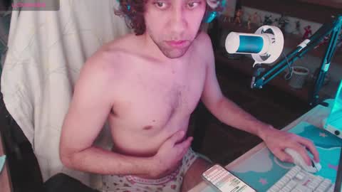 Snapshot of daveangelboy chatting on 01.13.25 Your boy online show from 01.13.25