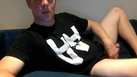 Snapshot of daveb709709709 chatting on 09.16.25 daveb709709709 online show from 09.16.25