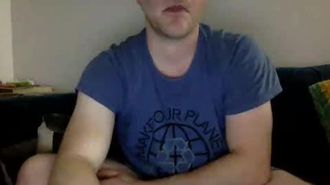 Snapshot of daveb709709709 chatting on 11.02.25 daveb709709709 online show from 11.02.25