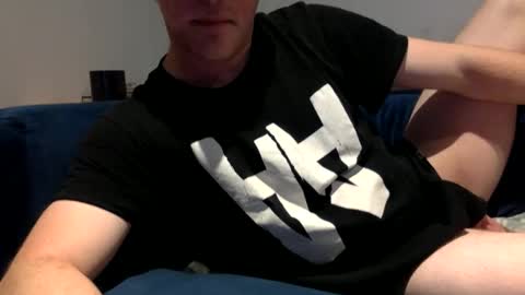 Snapshot of daveb709709709 chatting on 11.12.25 daveb709709709 online show from 11.12.25