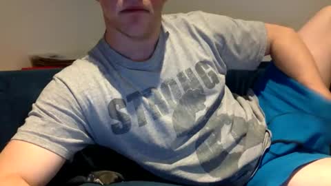 Snapshot of daveb709709709 chatting on 11.19.25 daveb709709709 online show from 11.19.25