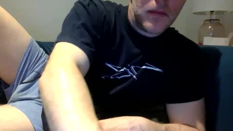 Snapshot of daveb709709709 chatting on 12.18.25 daveb709709709 online show from 12.18.25