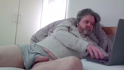 Dave notts online show from 02.26.25