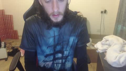 Snapshot of daver281197 chatting on 01.18.25 dave online show from 01.18.25