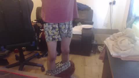 Snapshot of daver281197 chatting on 10.23.25 dave online show from 10.23.25