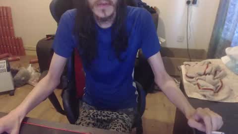 Snapshot of daver281197 chatting on 08.01.26 dave online show from 08.01.26