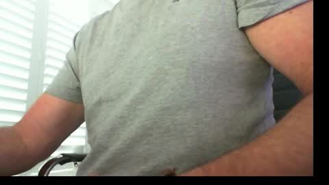 Snapshot of davesu12345 chatting on 11.07.25 davesu12345 online show from 11.07.25