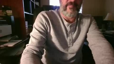 Snapshot of davethebooky chatting on 04.27.26 Dave online show from 04.27.26
