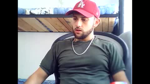 Snapshot of david23vergota chatting on 11.30.25 david23vergota online show from 11.30.25