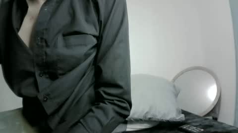 Snapshot of david_asturias chatting on 12.06.24 David Asturias online show from 12.06.24