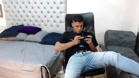 david_bandercock online show from 01.04.25