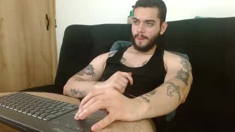 Twitter davidsanctum online show from 10.06.25