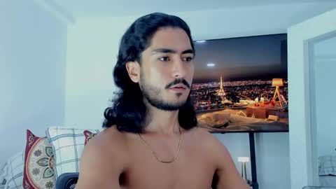 Hey im David that loves to explore and speak their fantasies. Very open talktative and nice. Feel free to chat with me online show from 01.14.26