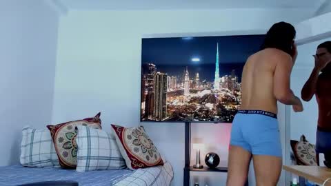 Hey im David that loves to explore and speak their fantasies. Very open talktative and nice. Feel free to chat with me online show from 02.12.26