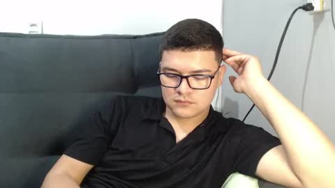 Snapshot of david_smit_ chatting on 06.14.26 david smit online show from 06.14.26