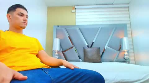 david_victoriaa online show from 03.25.26