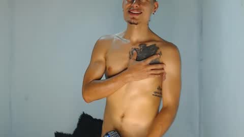 David Galvis - independent model online show from 12.02.24